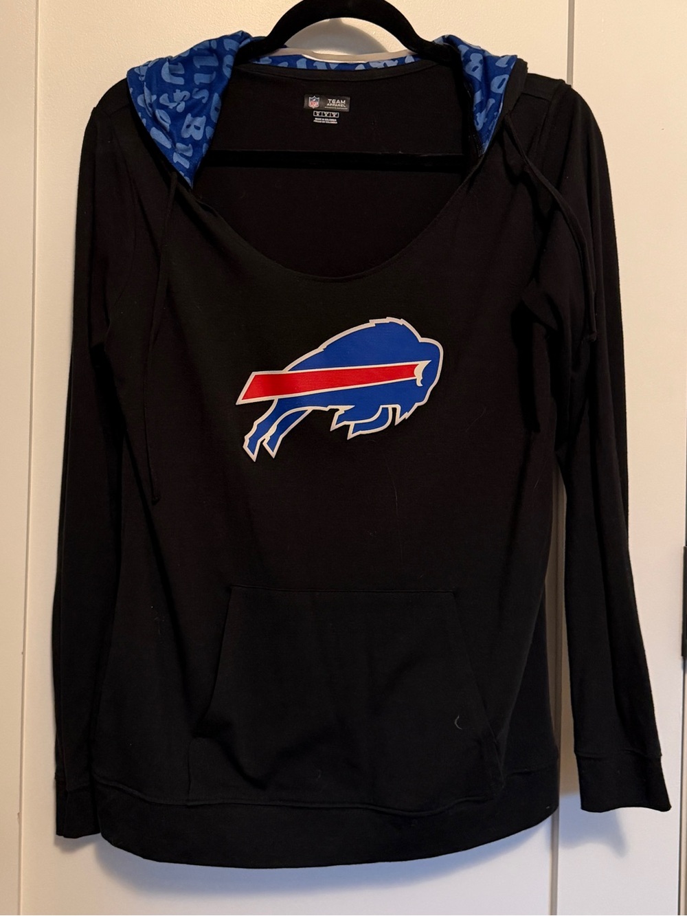 Buffalo Bills women’s Pullover Hoodie